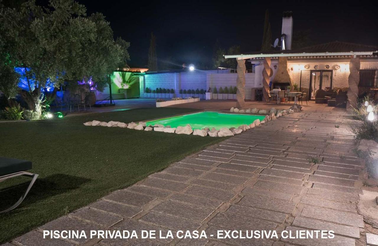 Villa Capricho De Luna Caparacena Luaran gambar